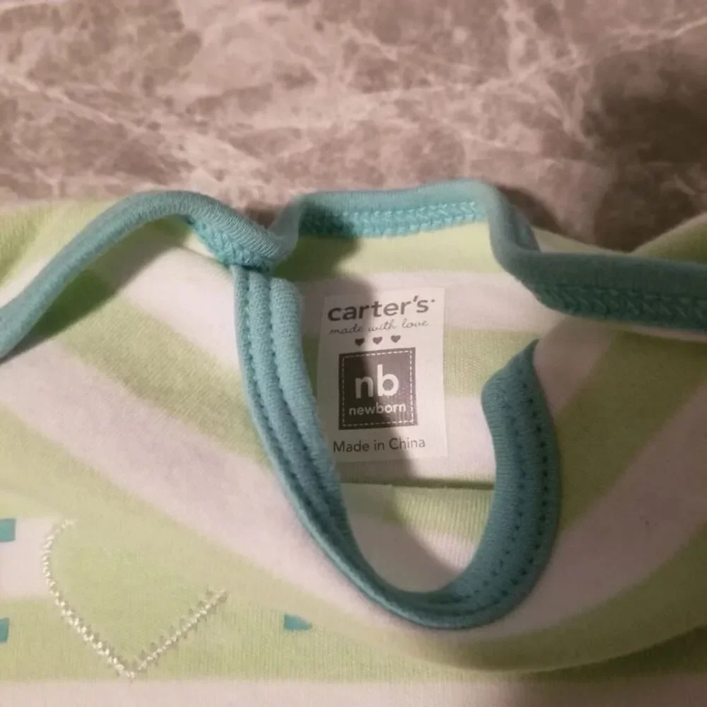 Carters long sleeve onesie size NB
